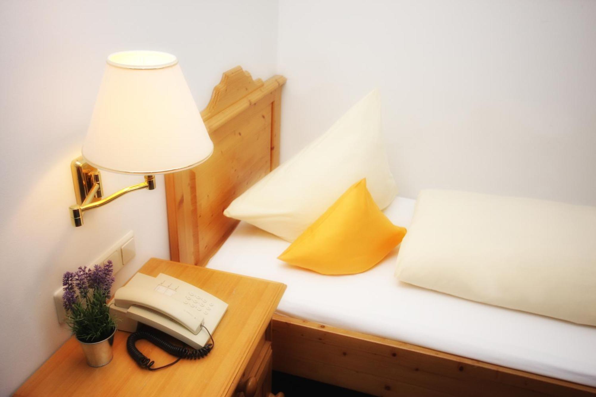 Hotel Trasen Waldkraiburg Εξωτερικό φωτογραφία